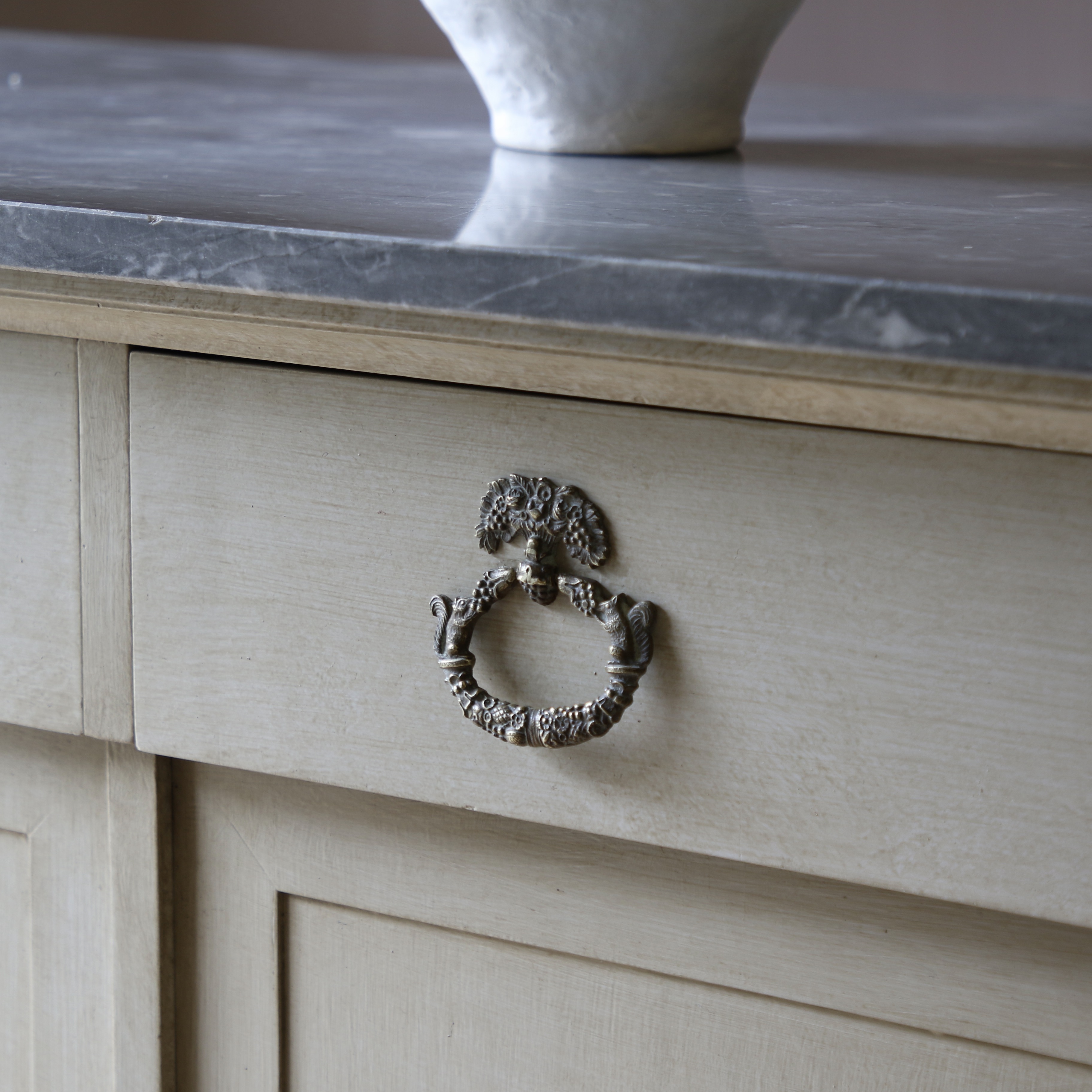 Louis Philippe Dresser Base